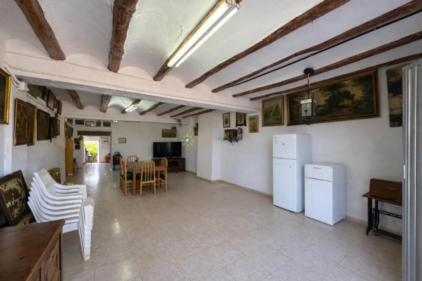 Semi-detached House for Sale in Bufali