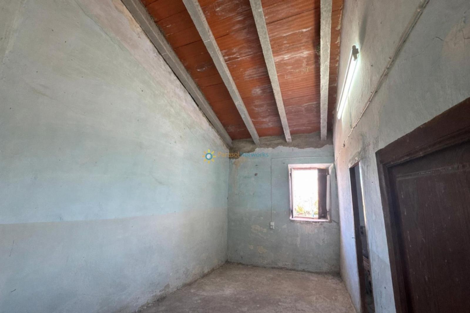 Semi-detached House for Sale in Bufali