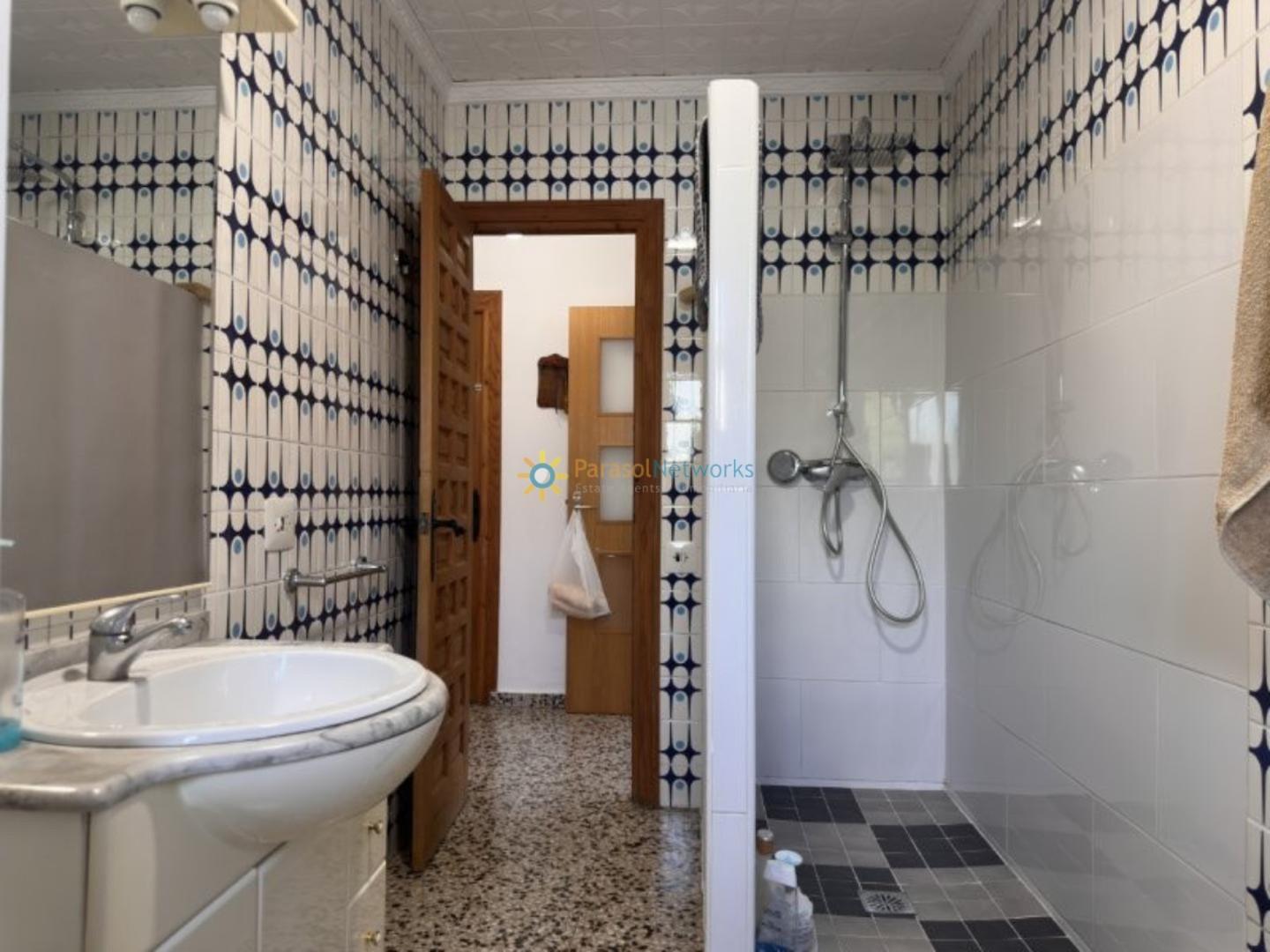 Villa for Sale in Albaida