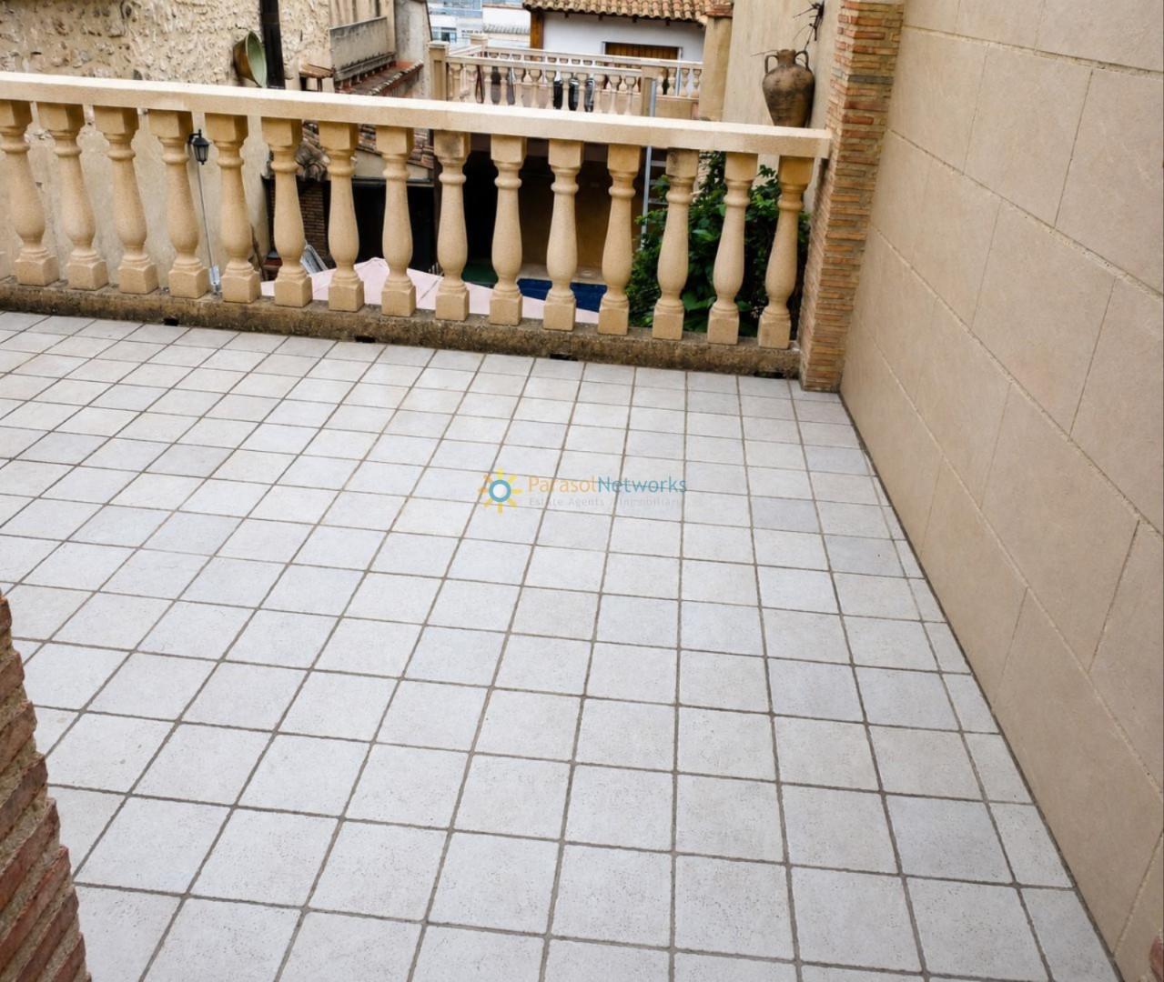 Semi-detached House for Sale in El Palomar