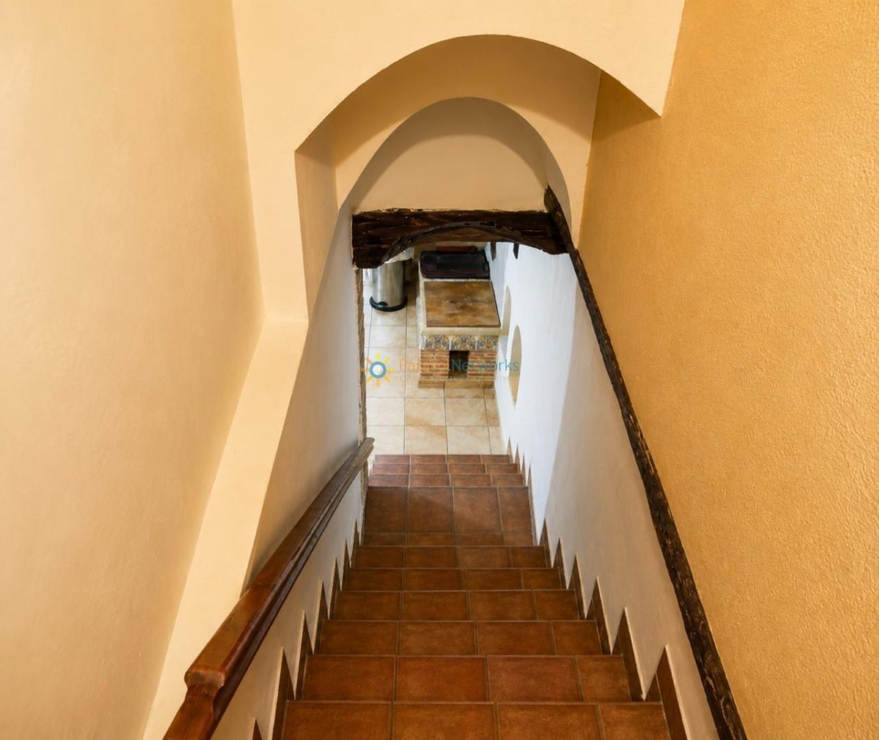 Semi-detached House for Sale in El Palomar