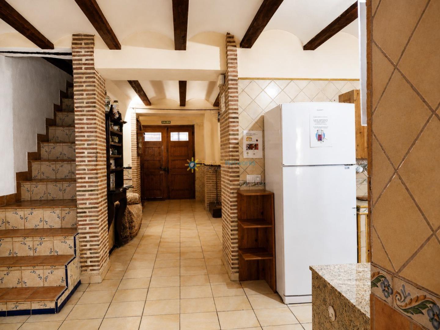 Semi-detached House for Sale in El Palomar