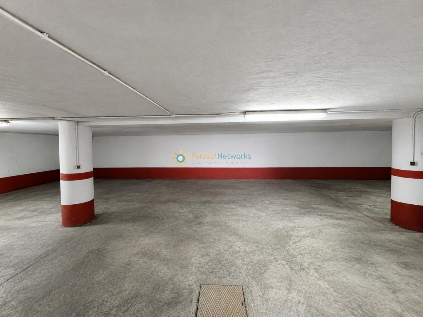 Flat for Sale in Oliva