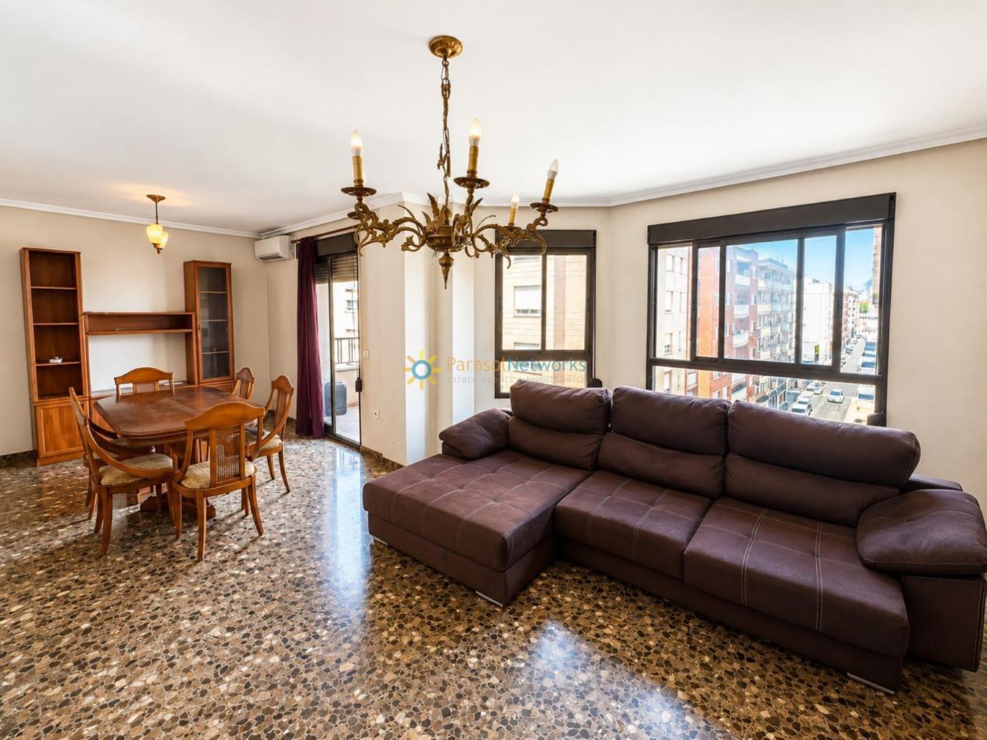 Apartment for Sale in Oliva