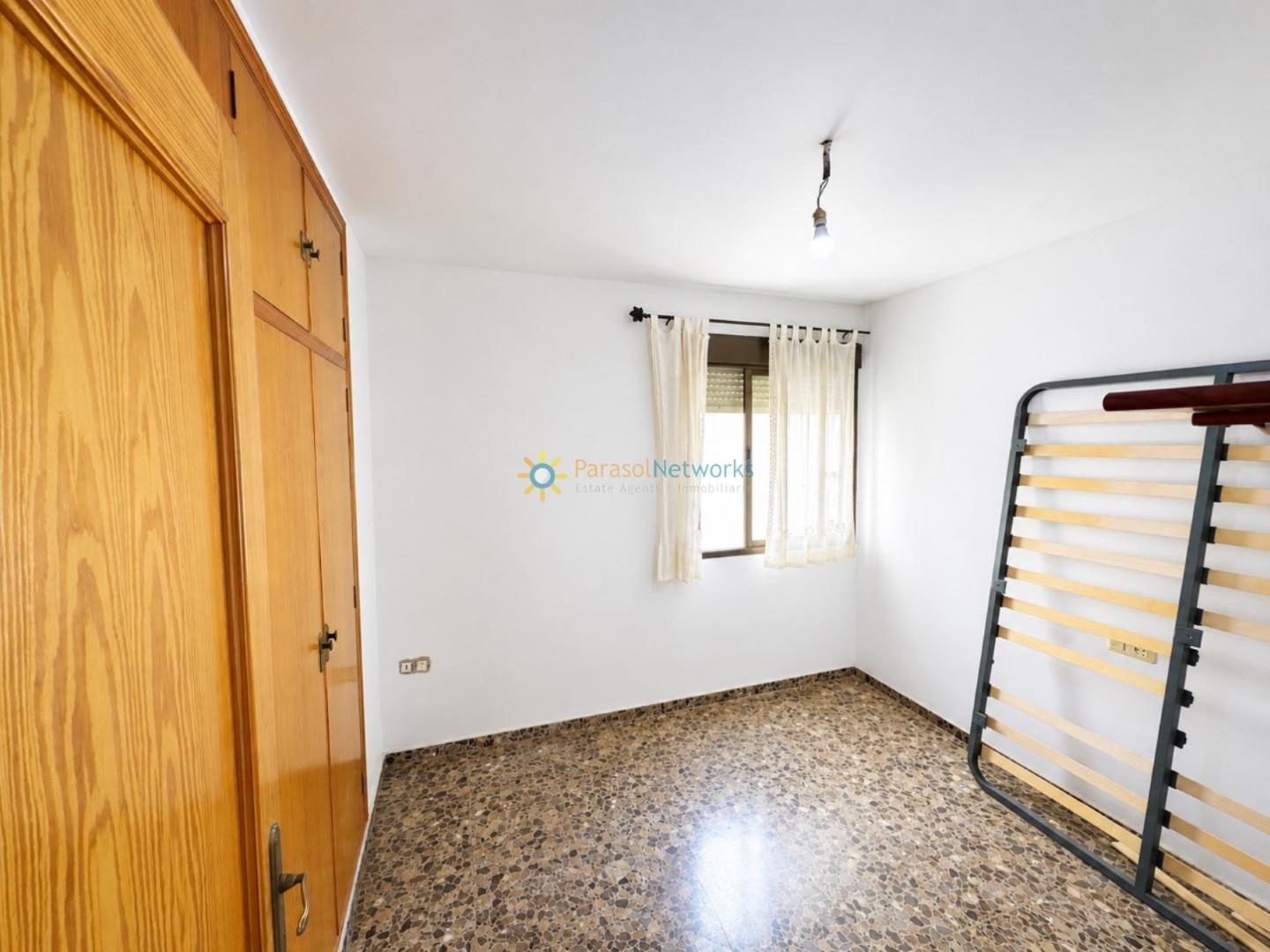 Apartment for Sale in Oliva