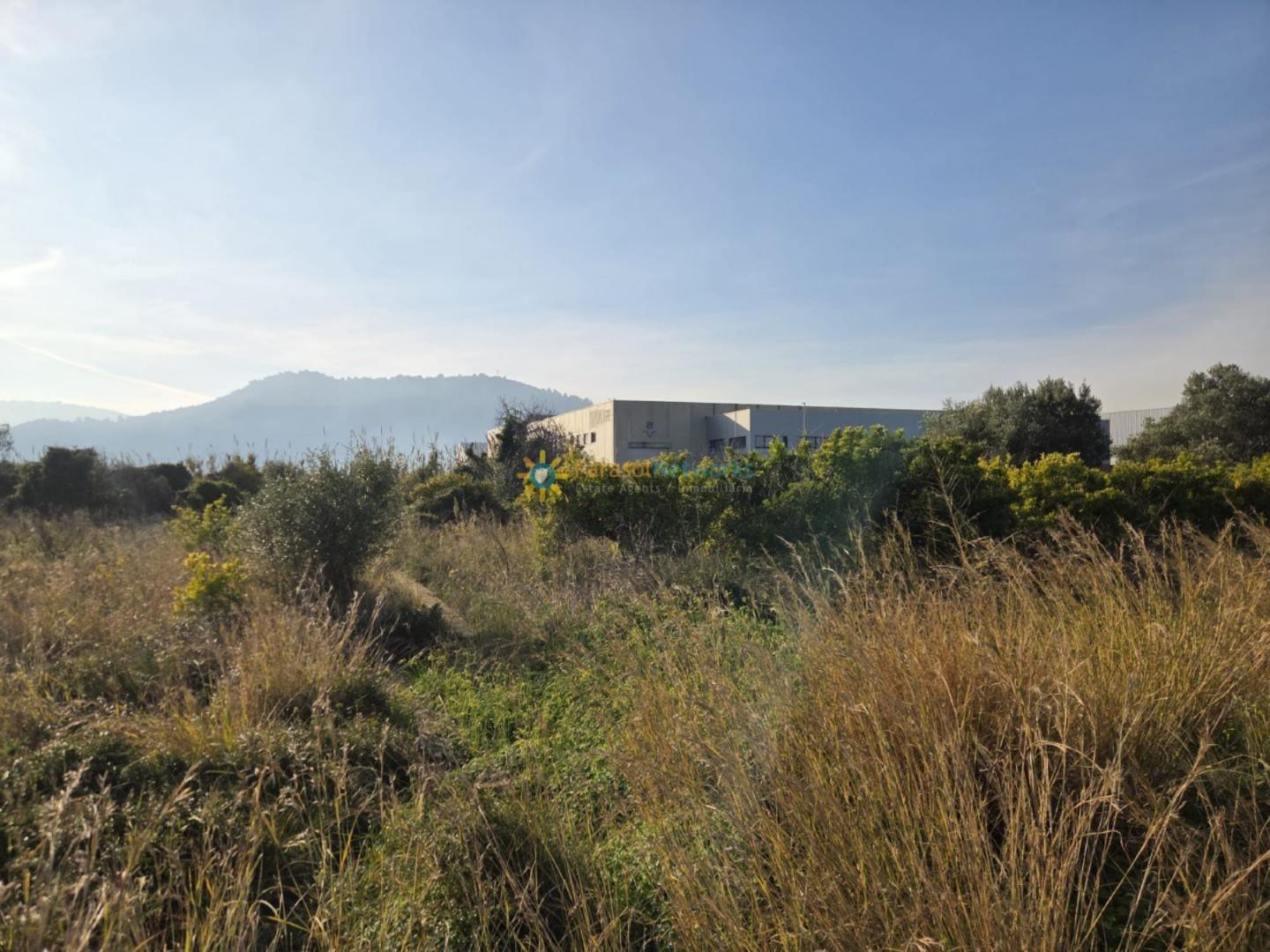 Plot for Sale in Rafelcofer