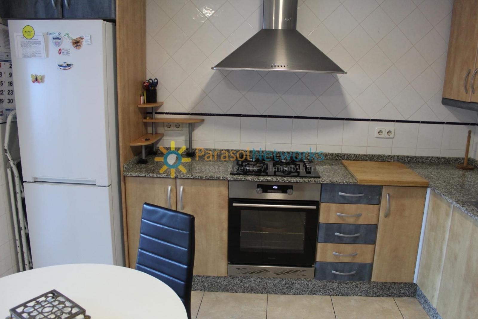 Chalet for Rent in Oliva