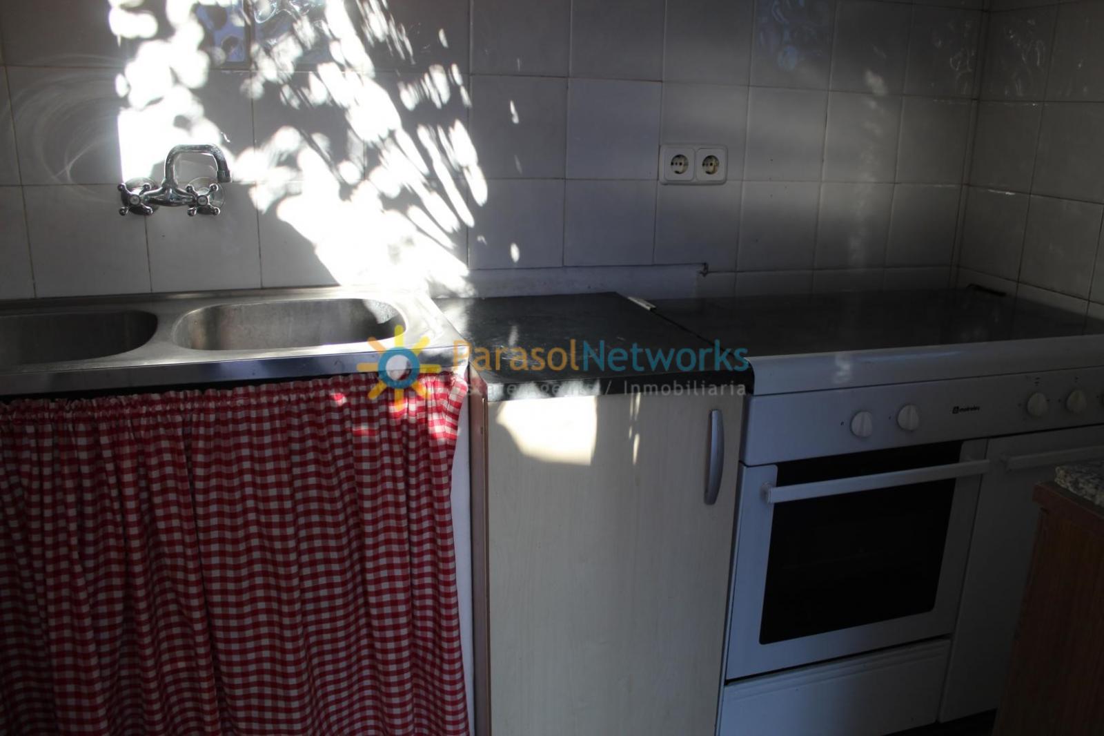 Chalet for Rent in Oliva