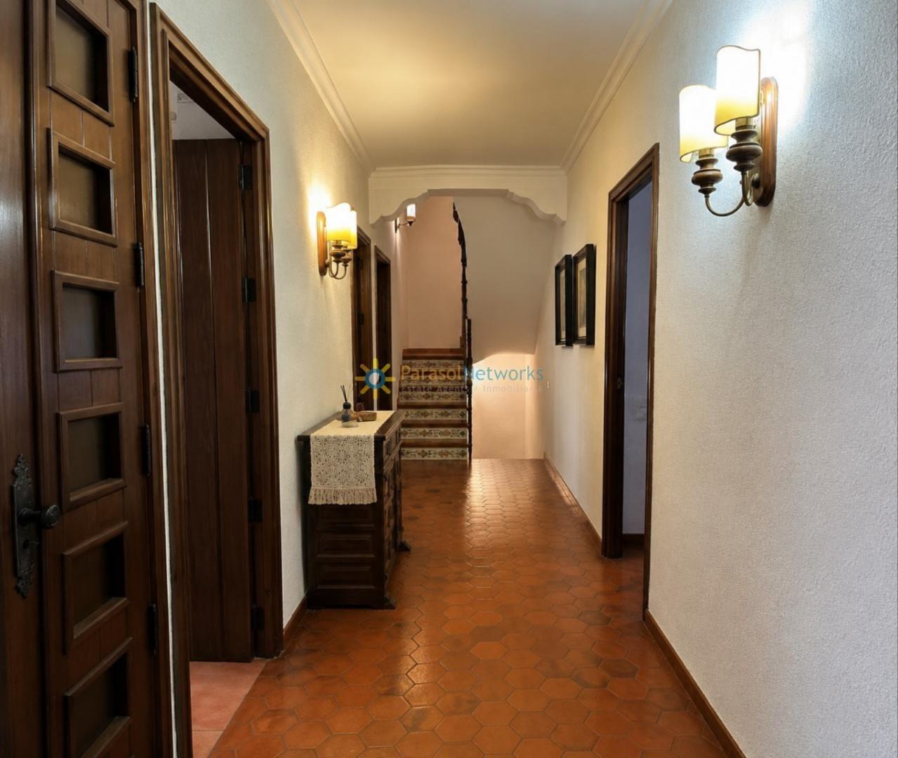 Chalet for Sale in Ontinyent
