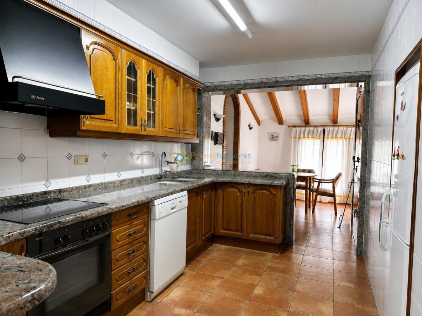 Chalet for Sale in Ontinyent