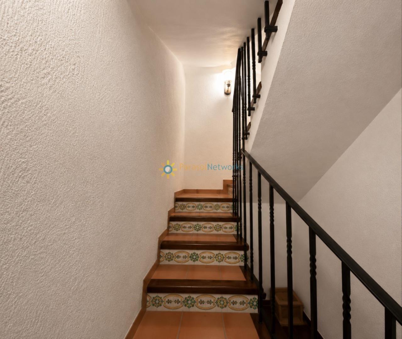 Chalet for Sale in Ontinyent