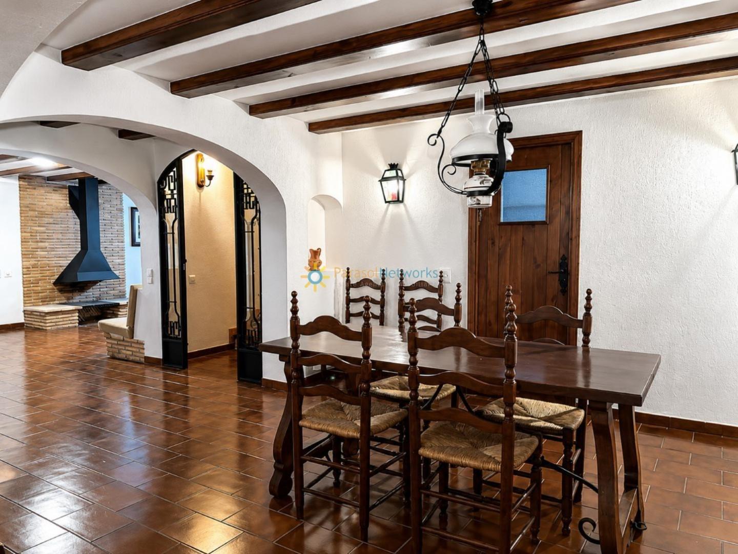 Chalet for Sale in Ontinyent