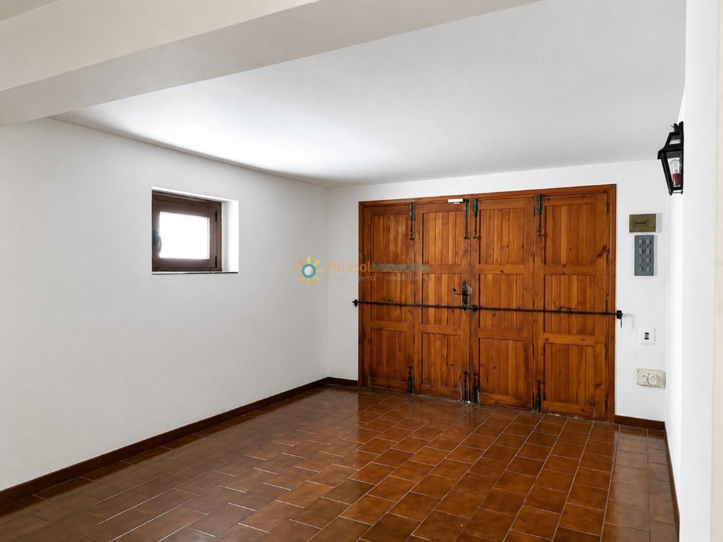 Chalet for Sale in Ontinyent