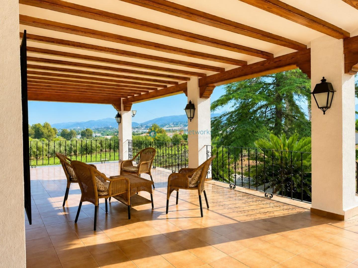 Chalet for Sale in Ontinyent