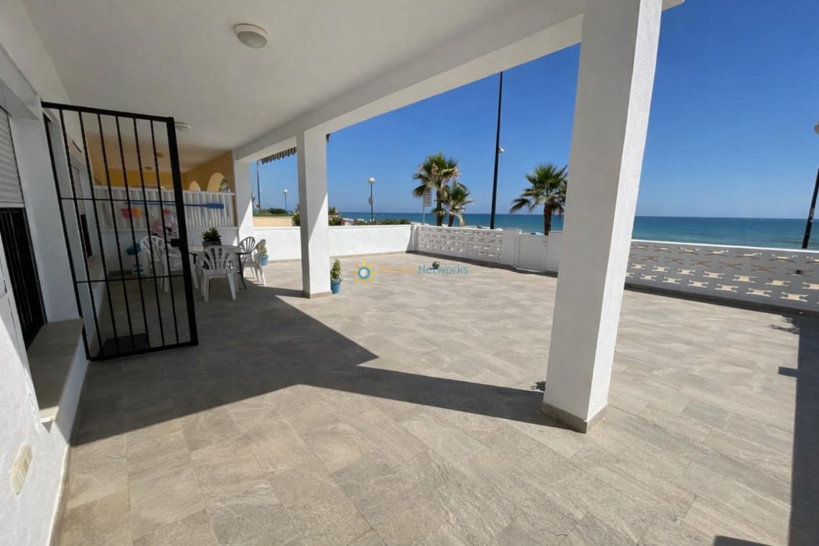 Villa for Sale in Miramar