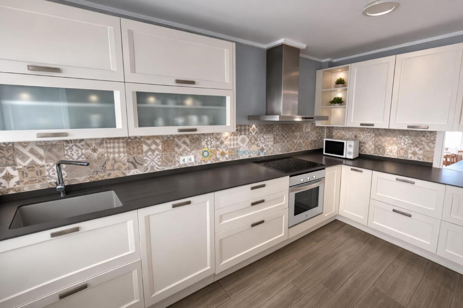 Villa for Sale in Miramar