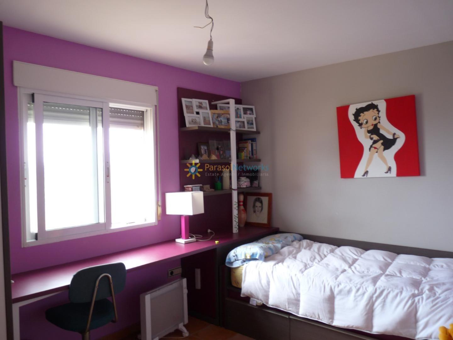 Villa for Sale in Oliva
