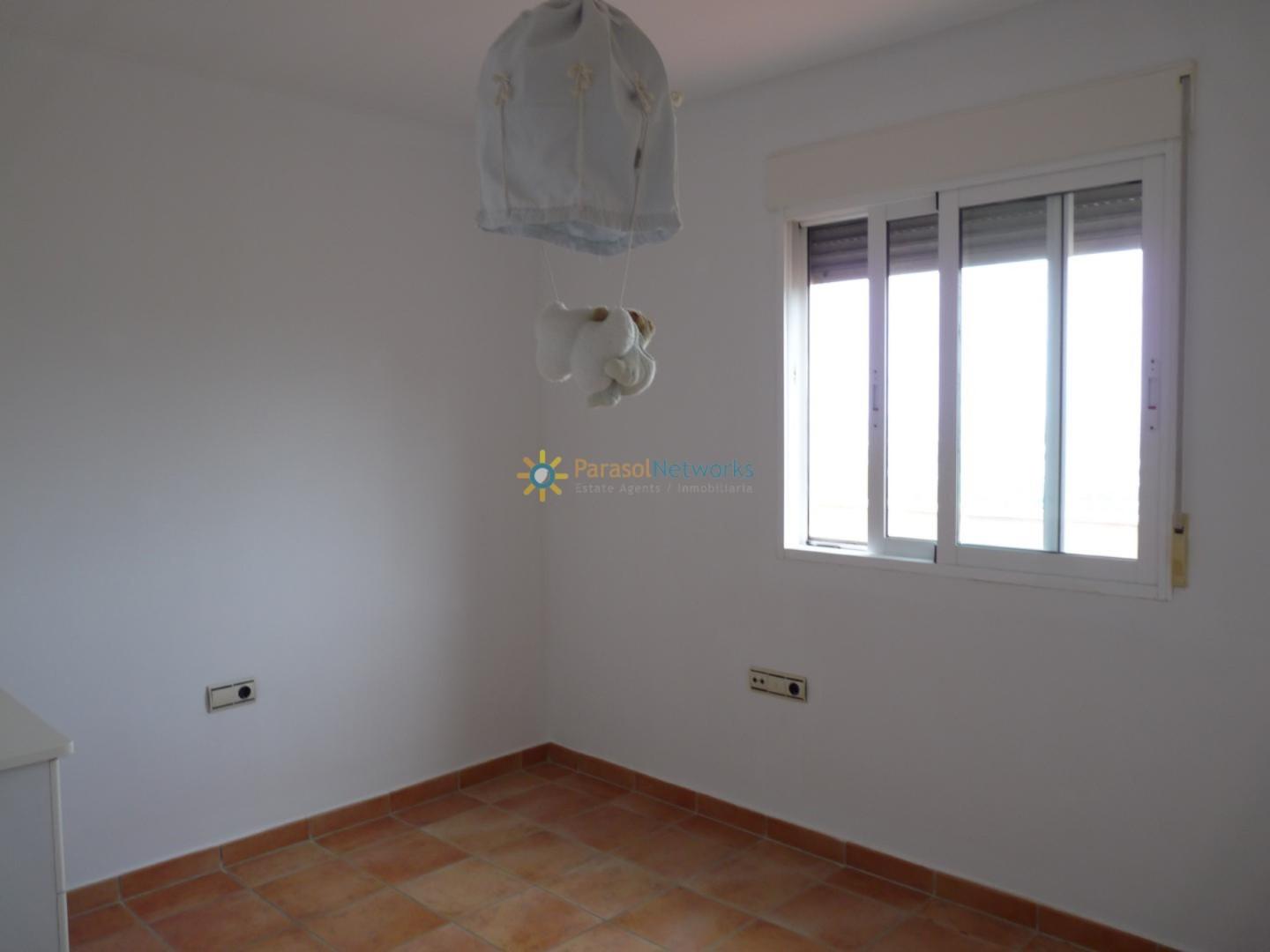 Villa for Sale in Oliva