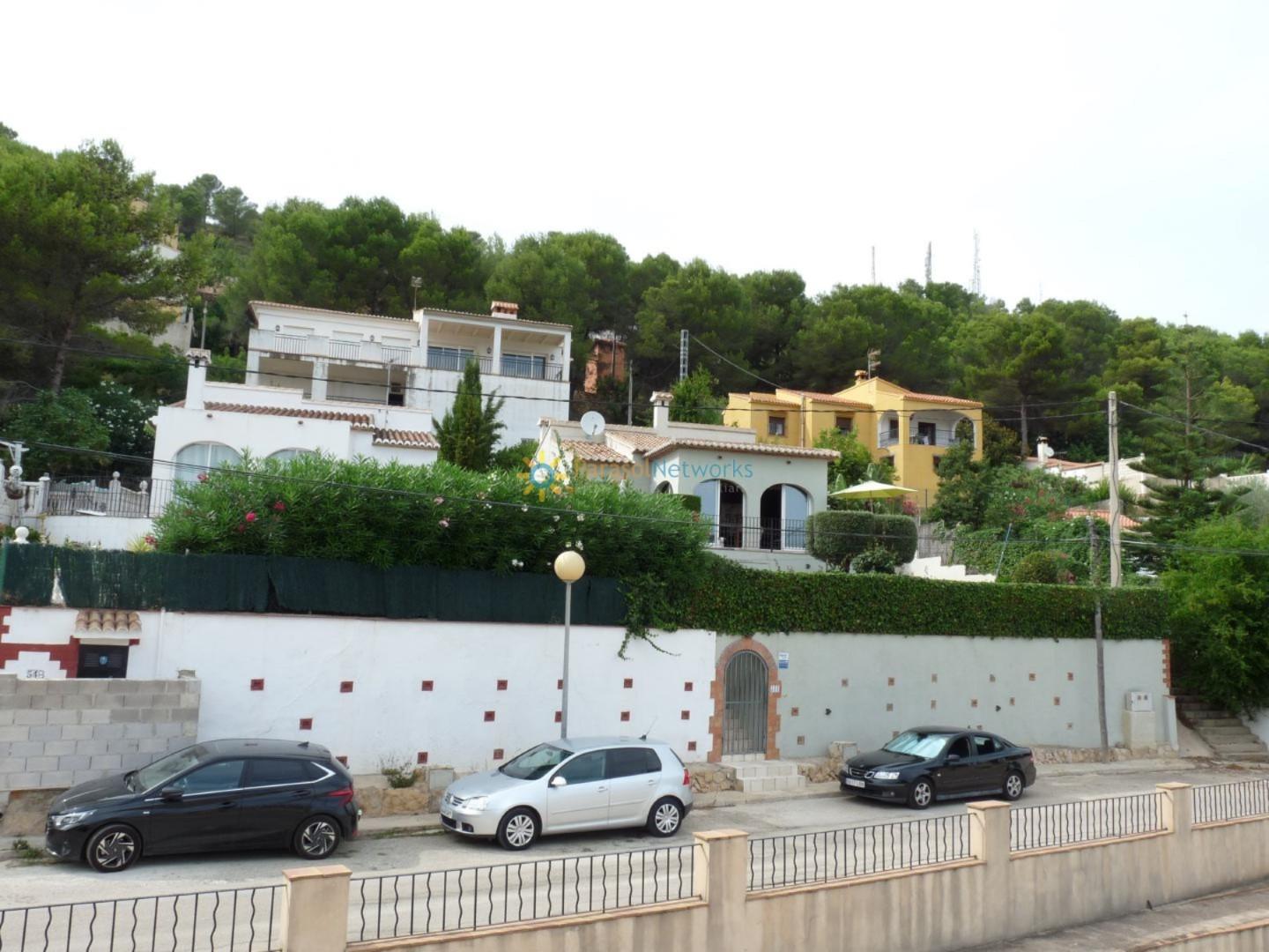 Villa for Sale in Oliva