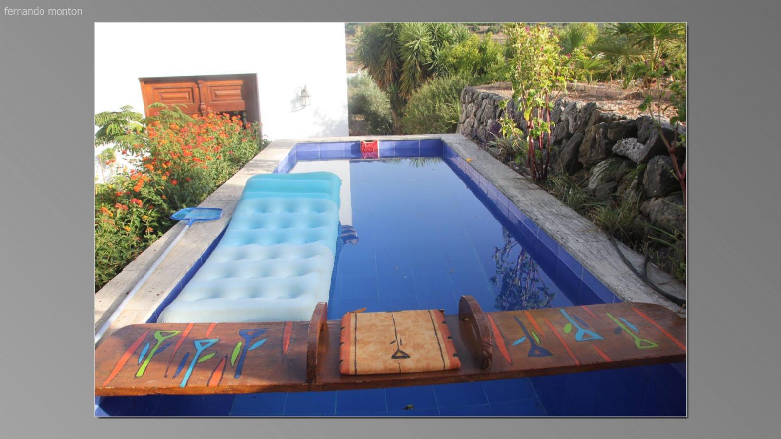 Villa for Sale in Llocnou de Sant Jeroni