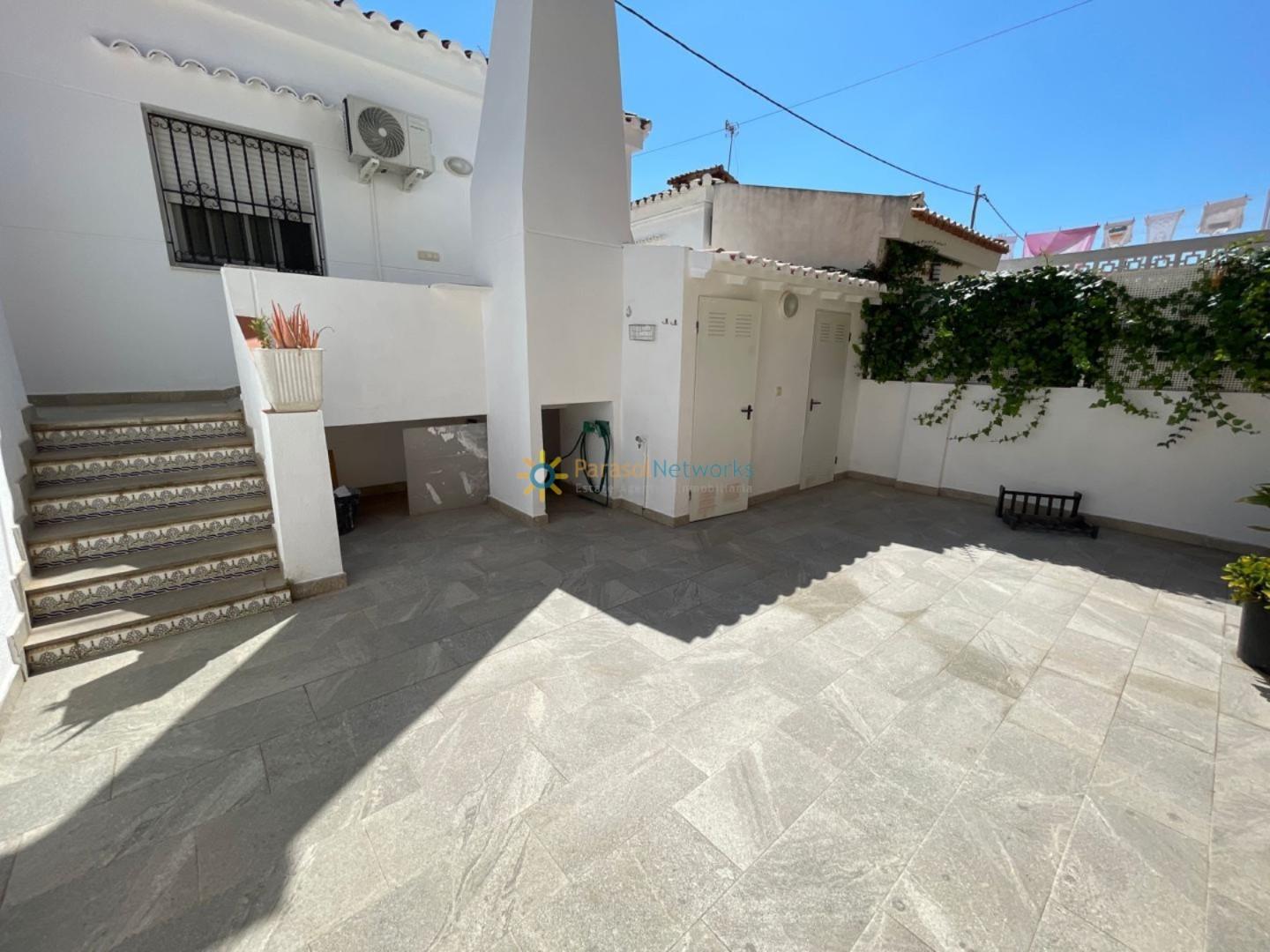 Villa for Rent in Miramar