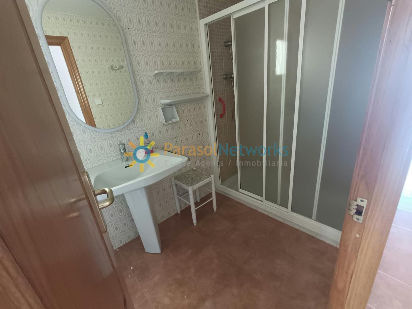 Apartment for Rent in Oliva