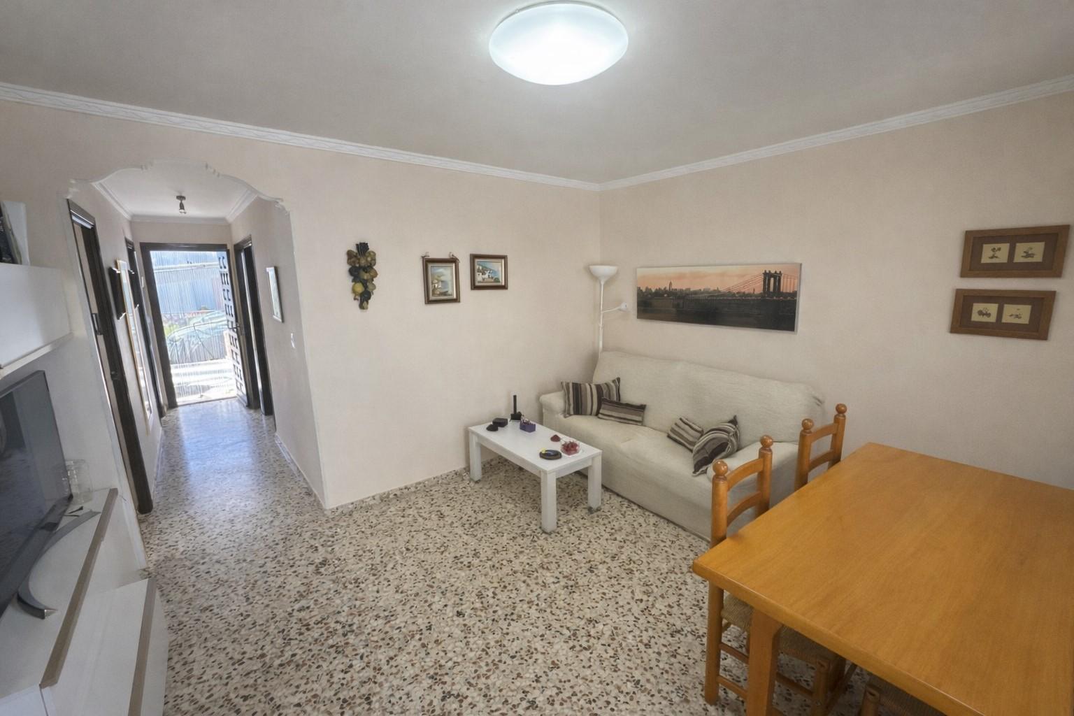 Chalet for Sale in Oliva