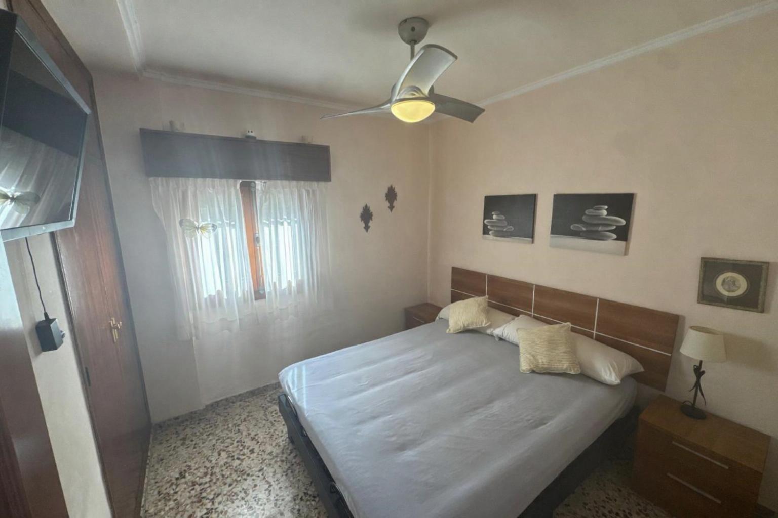 Chalet for Sale in Oliva