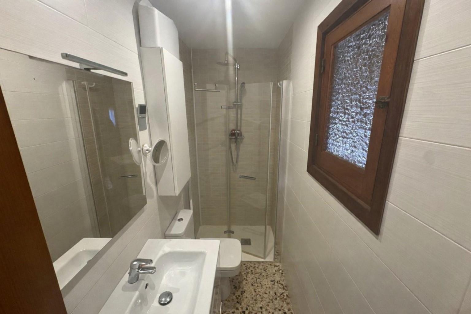 Chalet for Sale in Oliva