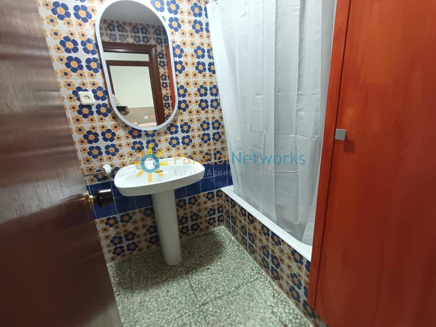 Apartment for Rent in Oliva