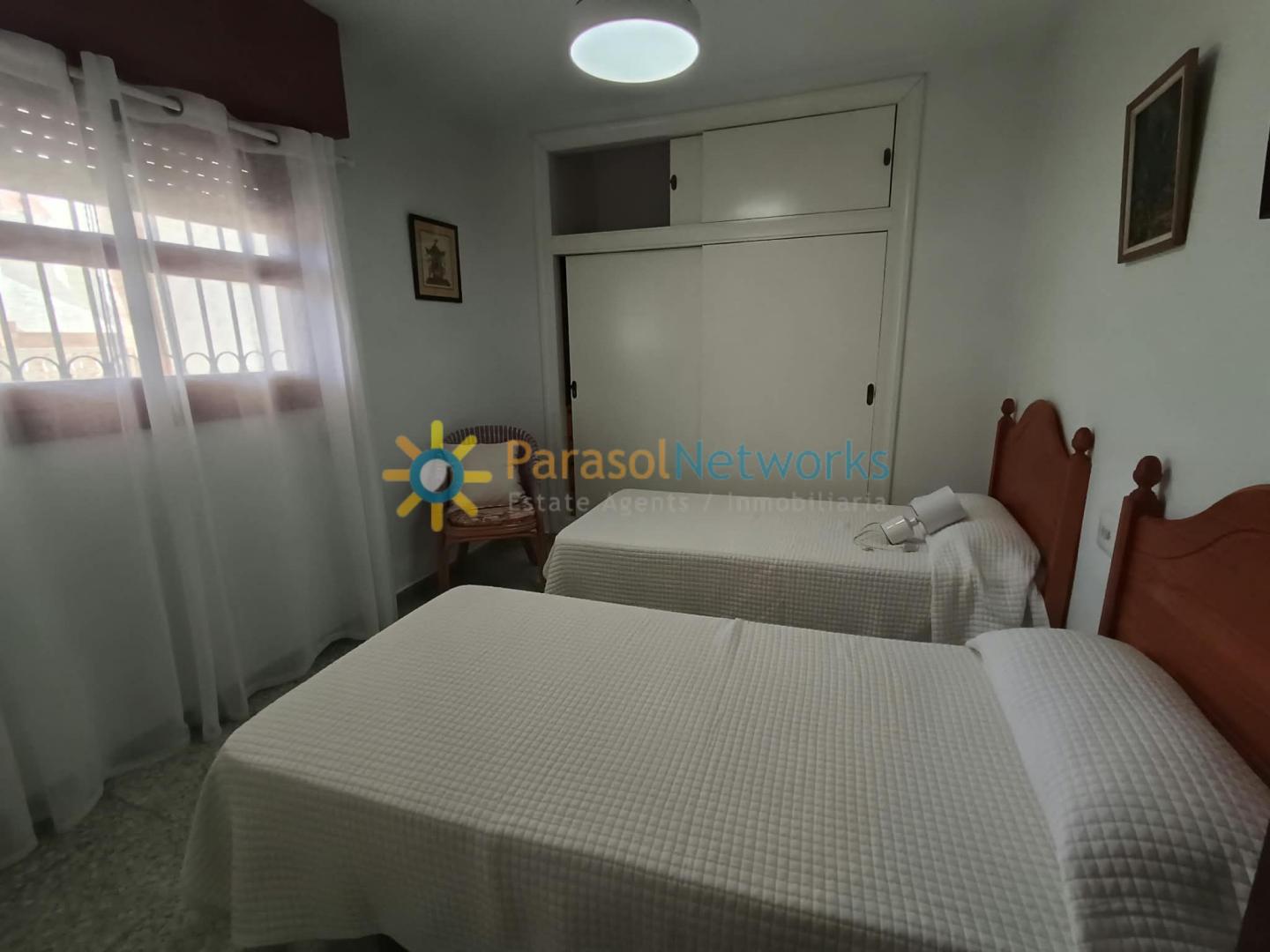 Apartment for Rent in Oliva