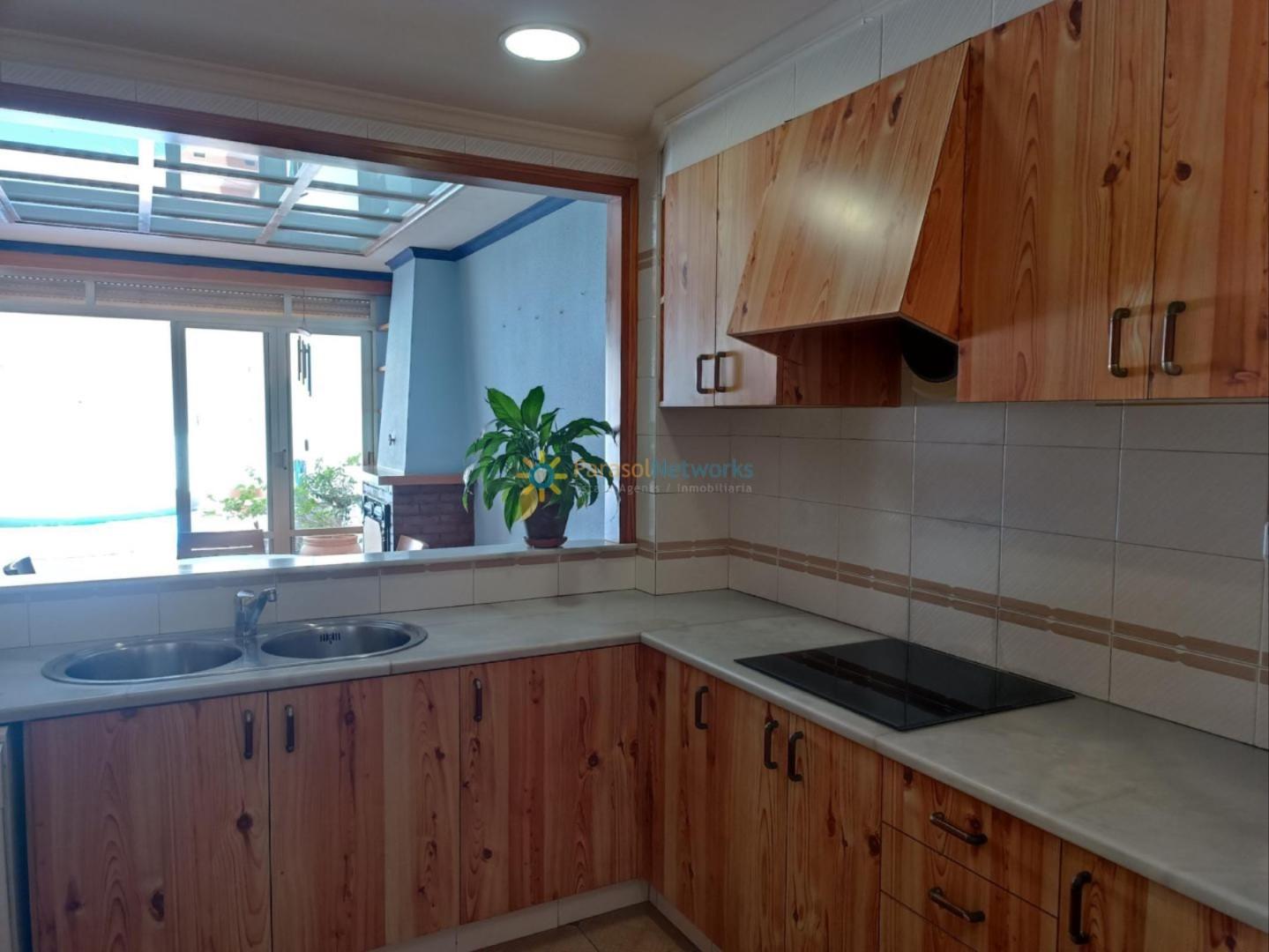 Semi-detached House for Sale in Oliva