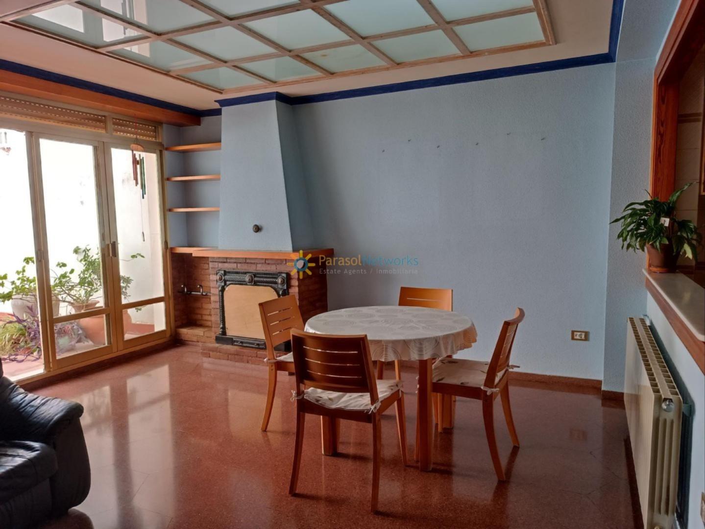 Semi-detached House for Sale in Oliva