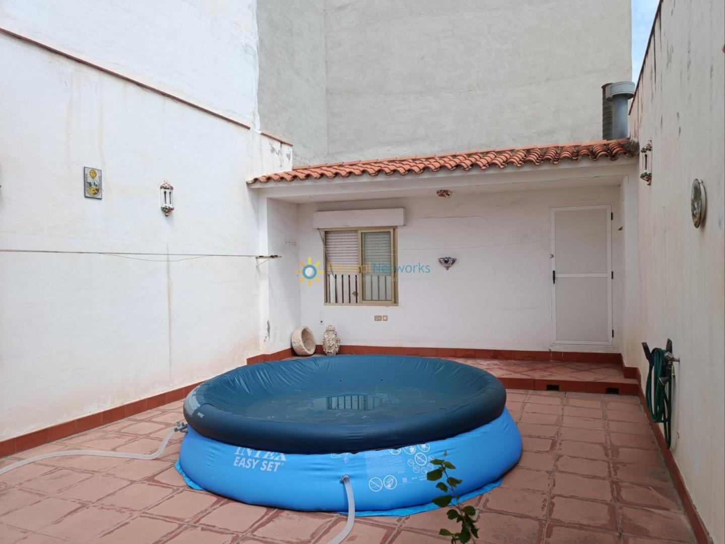 Semi-detached House for Sale in Oliva