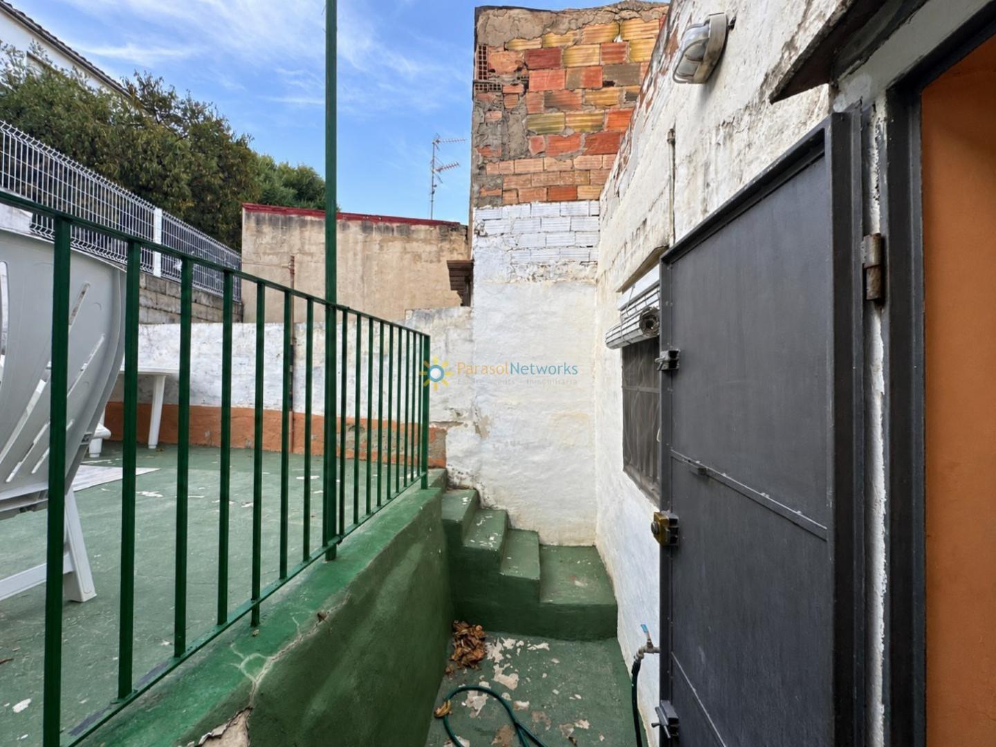 Semi-detached House for Sale in Oliva
