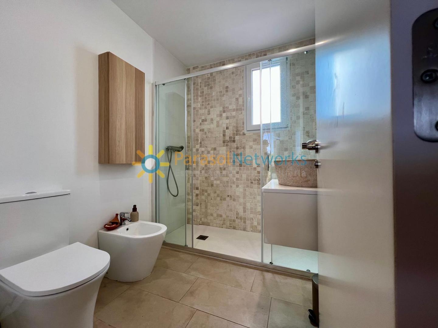 Apartment for Rent in Oliva