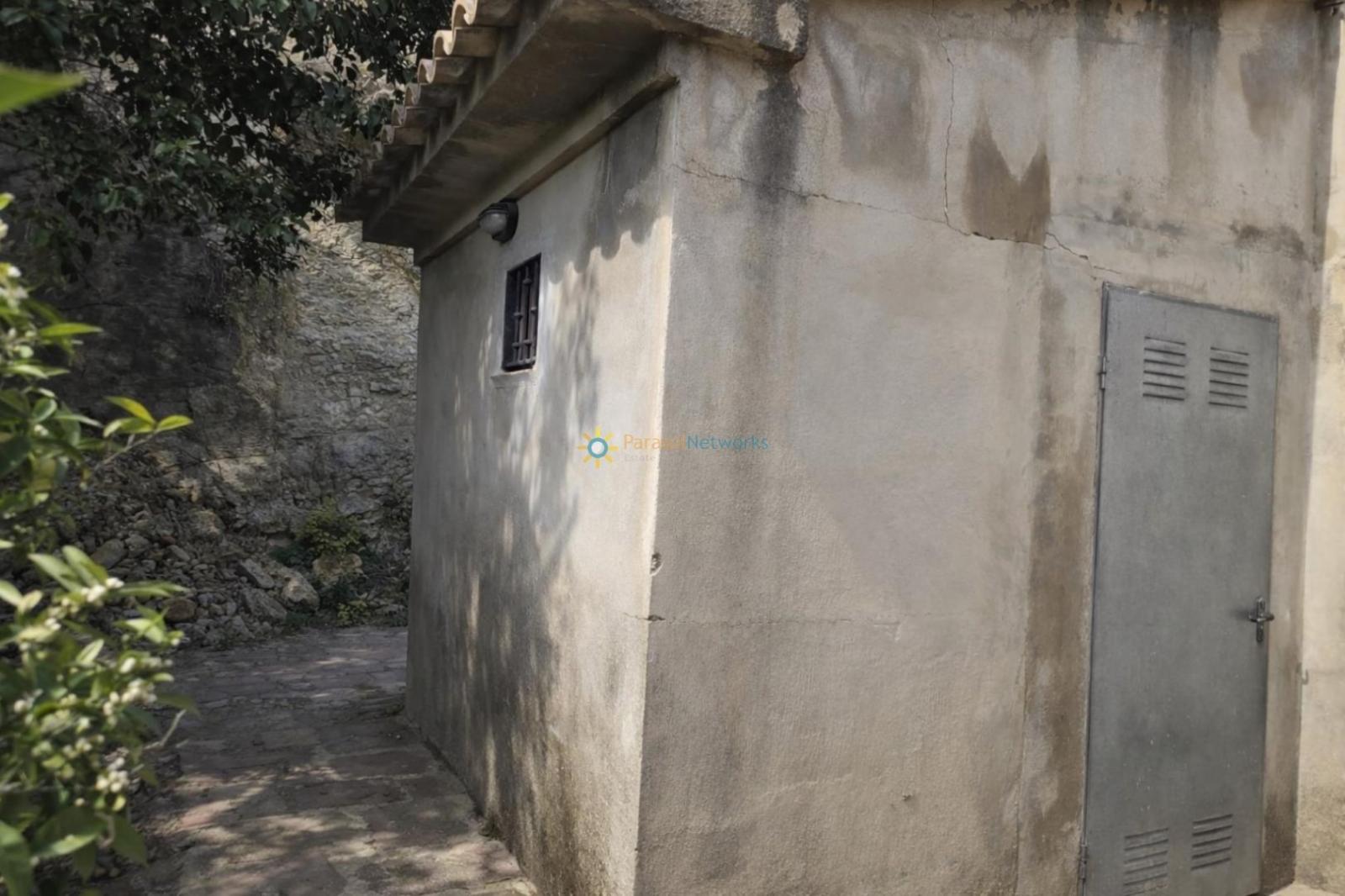 Chalet for Sale in Alfauir