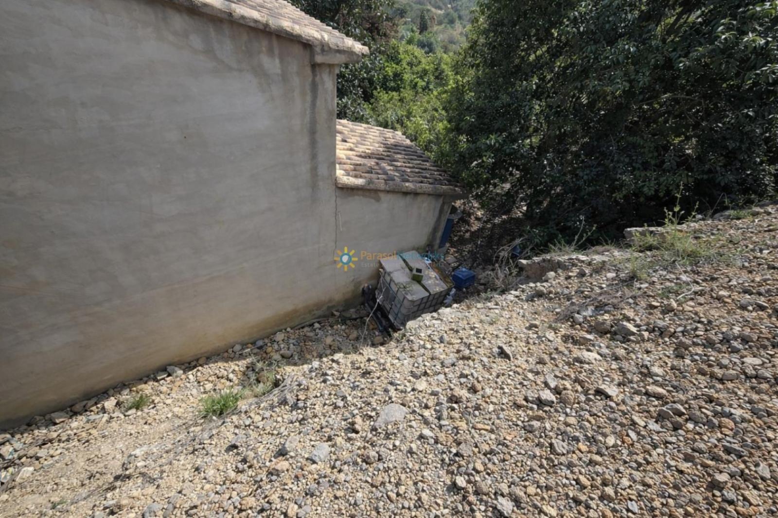 Chalet for Sale in Alfauir