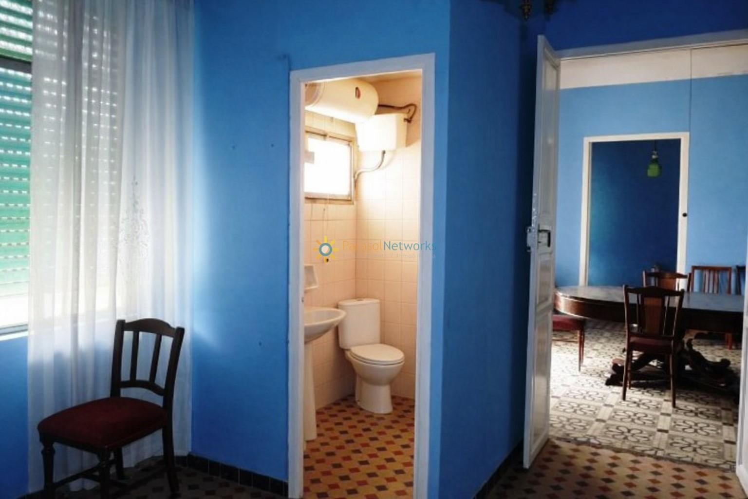 Villa en Venta en Benifairó de la Valldigna