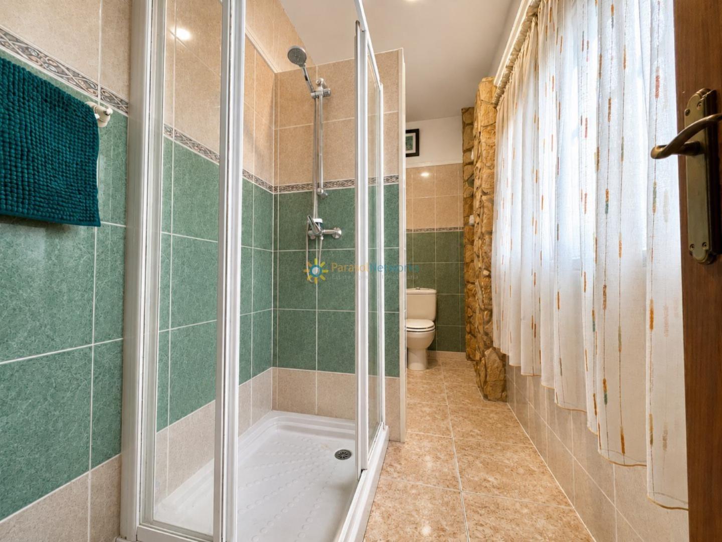 Villa for Sale in Olleria, l'
