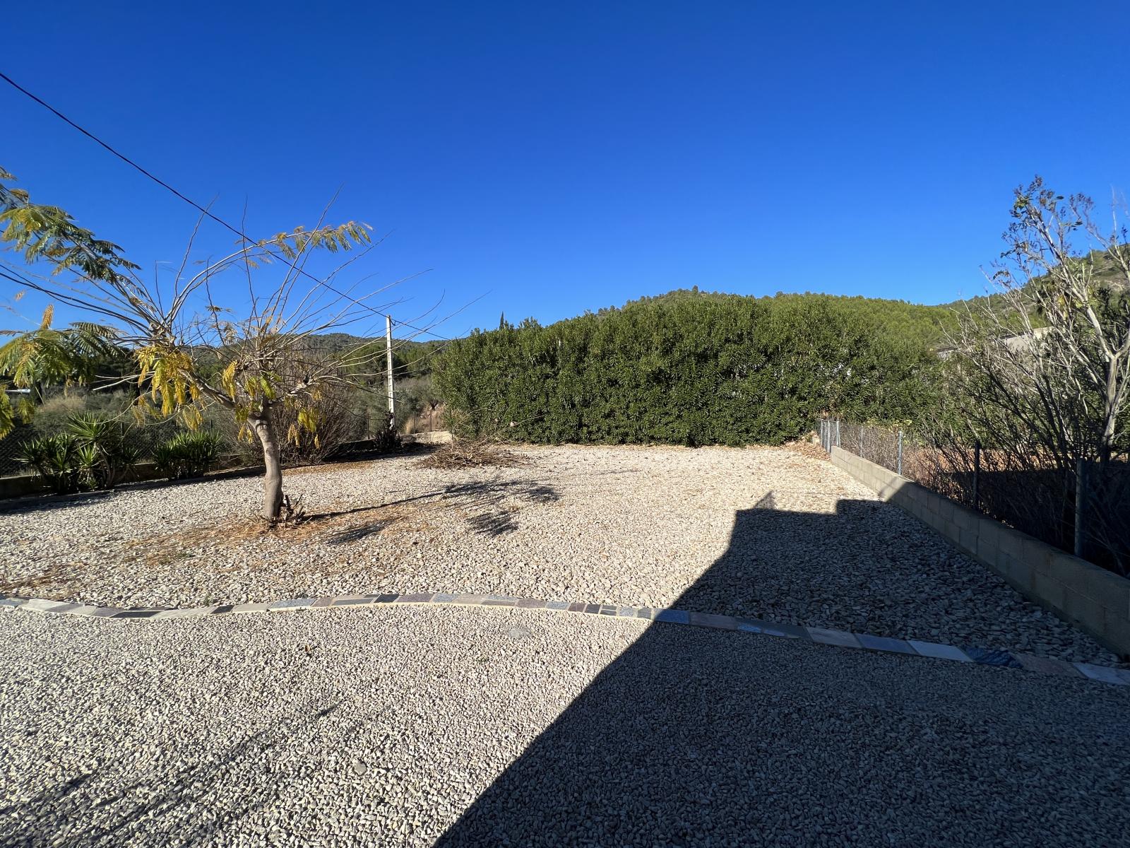 Villa for Sale in Olleria, l'