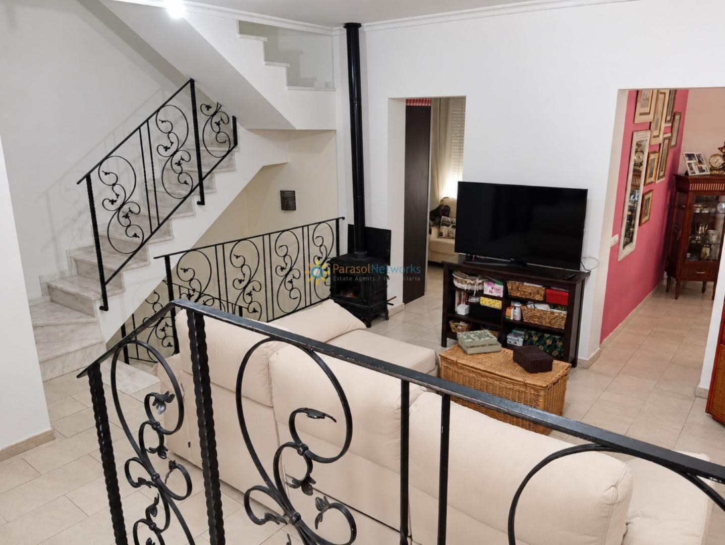 Chalet for Sale in Almiserà