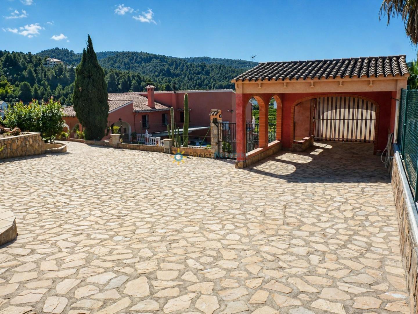 Villa en Venta en La Font d'En Carròs