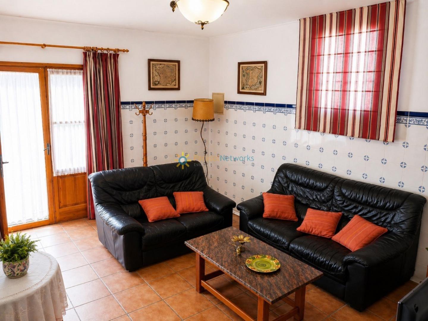 Villa en Venta en La Font d'En Carròs