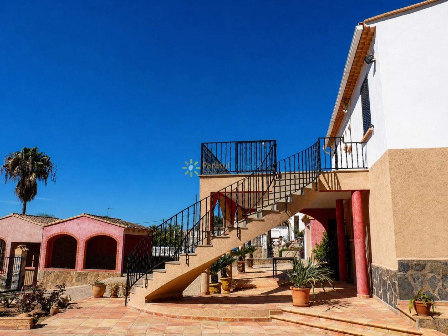 Villa en Venta en La Font d'En Carròs