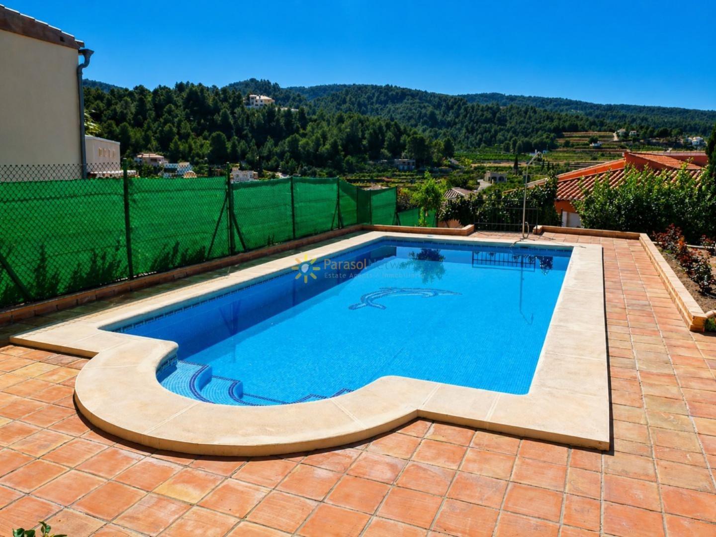 Villa en Venta en La Font d'En Carròs