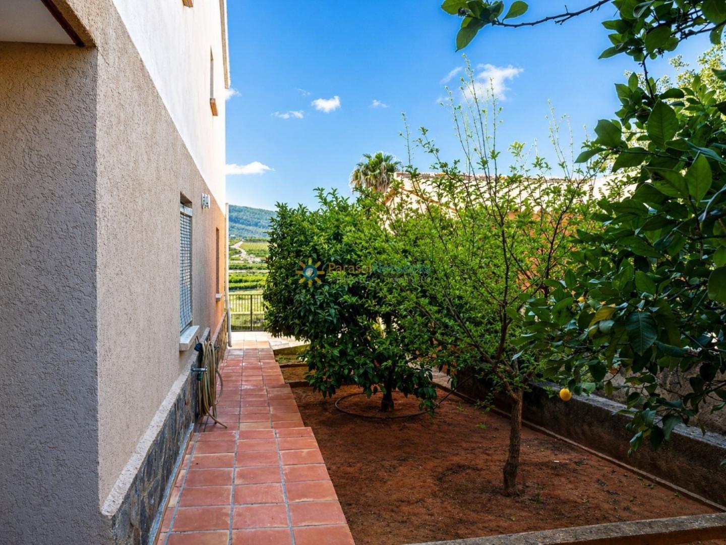 Villa en Venta en La Font d'En Carròs