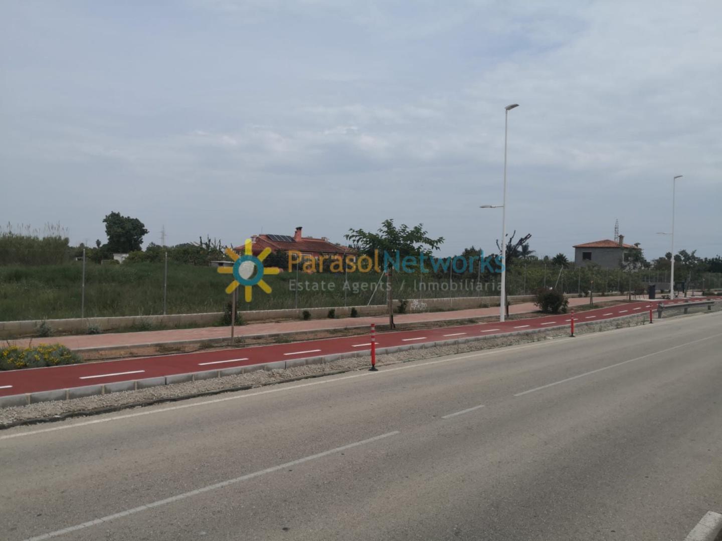 Parcela en Venta en Guardamar de la Safor