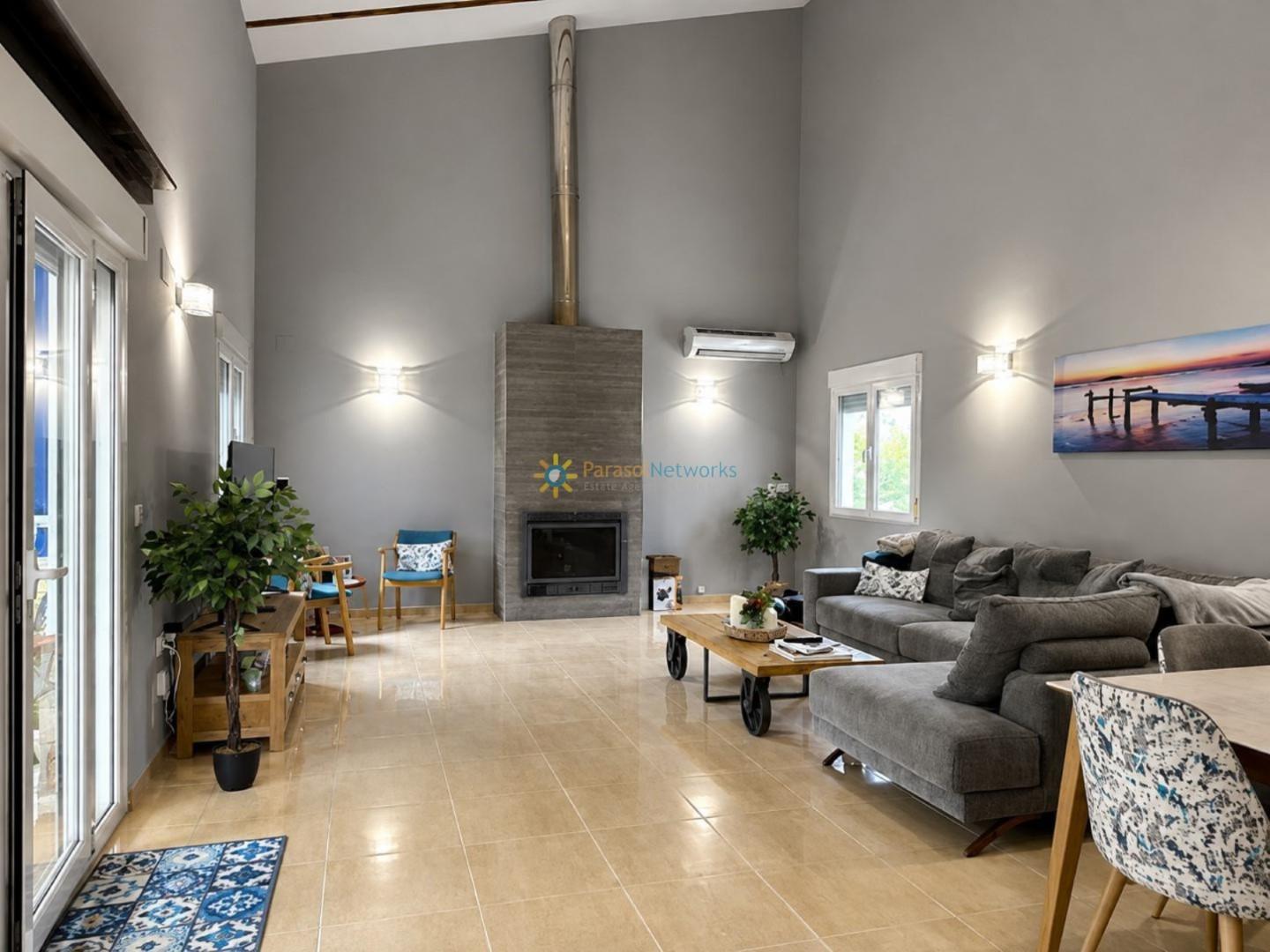 Villa for Sale in Ontinyent