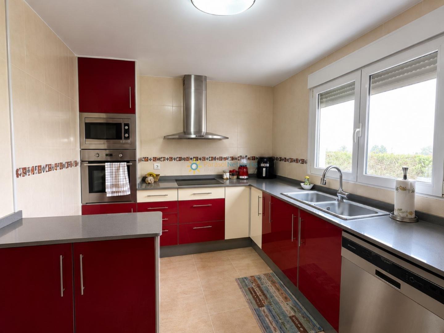 Villa for Sale in Ontinyent